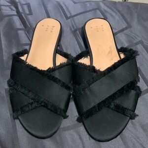 A new day sandals size 6